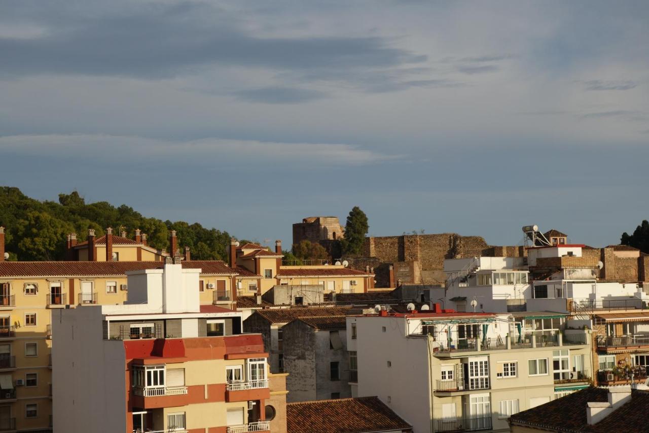 ¡Plaza De La Merced! Málaga Buitenkant foto